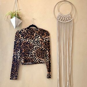 Cheetah print crop top!